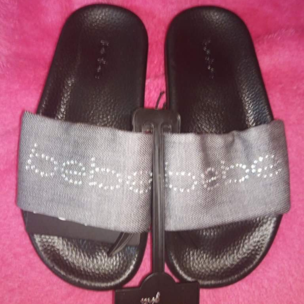 Bebe sandals